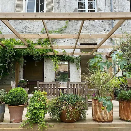Apartment Maison M On The Dordogne Sainte-Foy-la-Grande