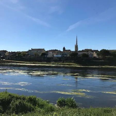 Apartment Maison M On The Dordogne Sainte-Foy-la-Grande